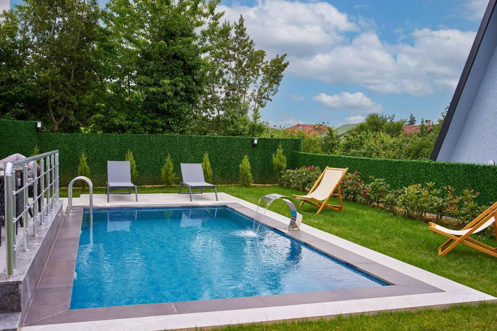 Kartepe Maşukiye'de Doğa İçerisinde, Isıtmalı Havuzlu, Şık Bungalov-40222