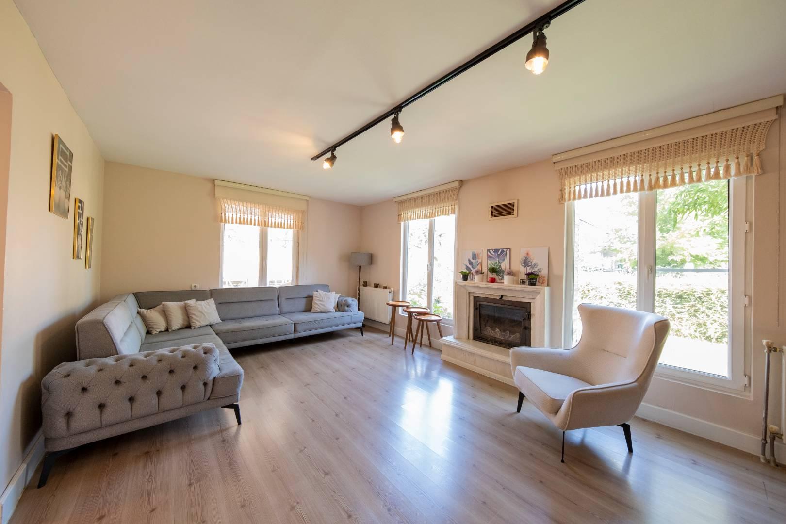 Kartepe Maşukiye'de Bahçeli, Özel Havuzlu, Konforlu Müstakil Villa-33748