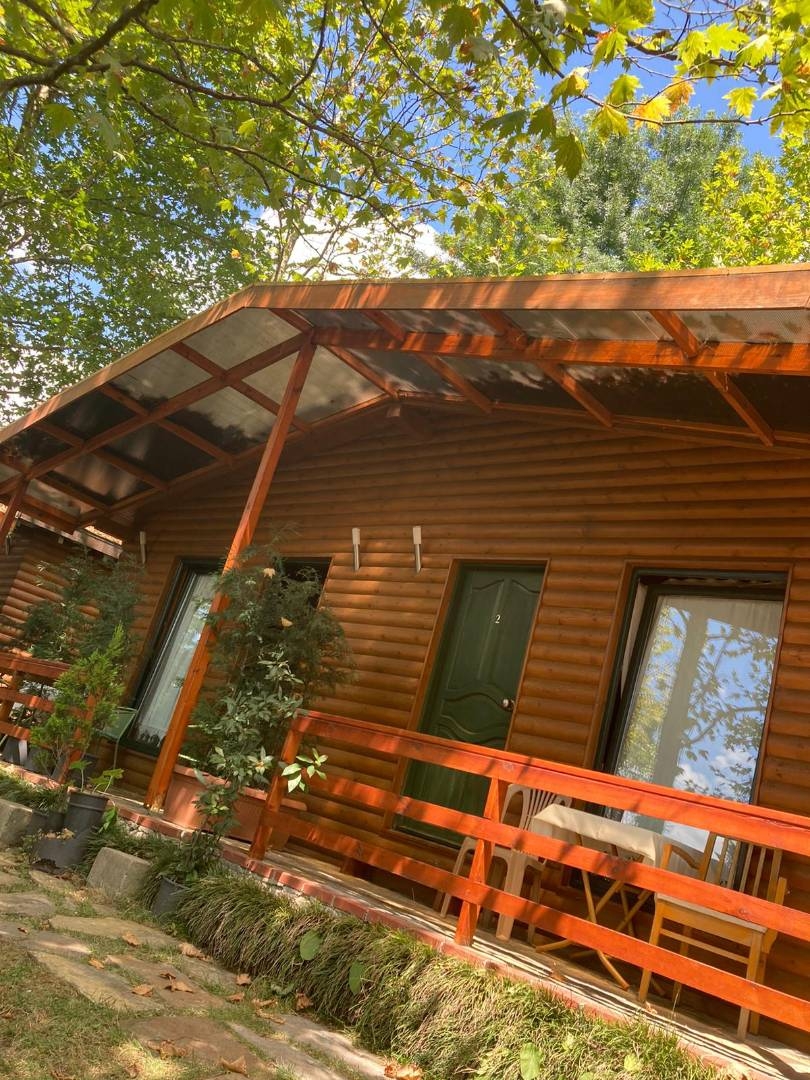 Maşukiye'de Yeşillikler İçerisinde, Ortak Havuzlu, Balayı Bungalovu