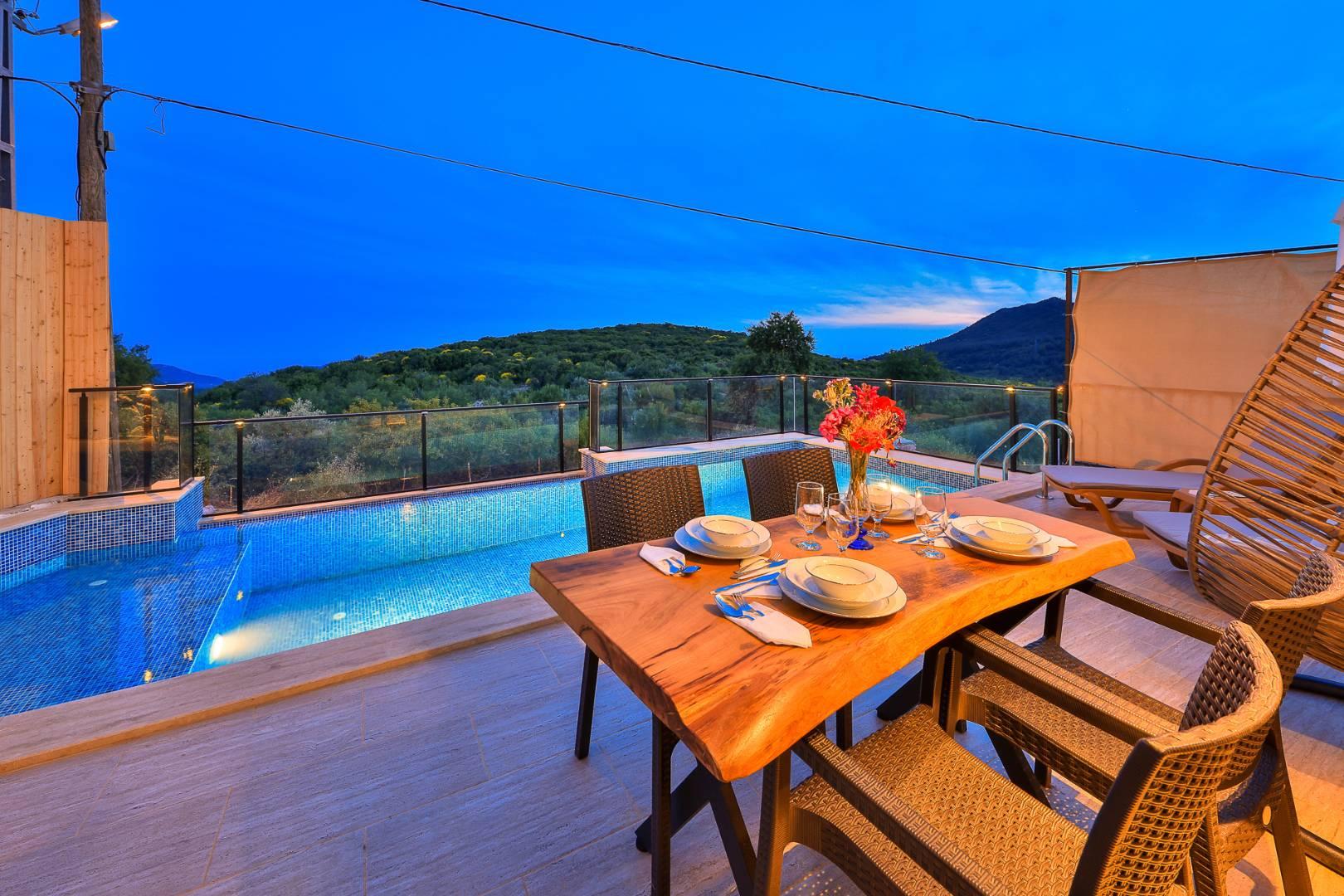 Kaş Ağullu'da Doğa İle Baş Başa, Özel Havuzlu, Otantik Tasarımlı Villa-43906