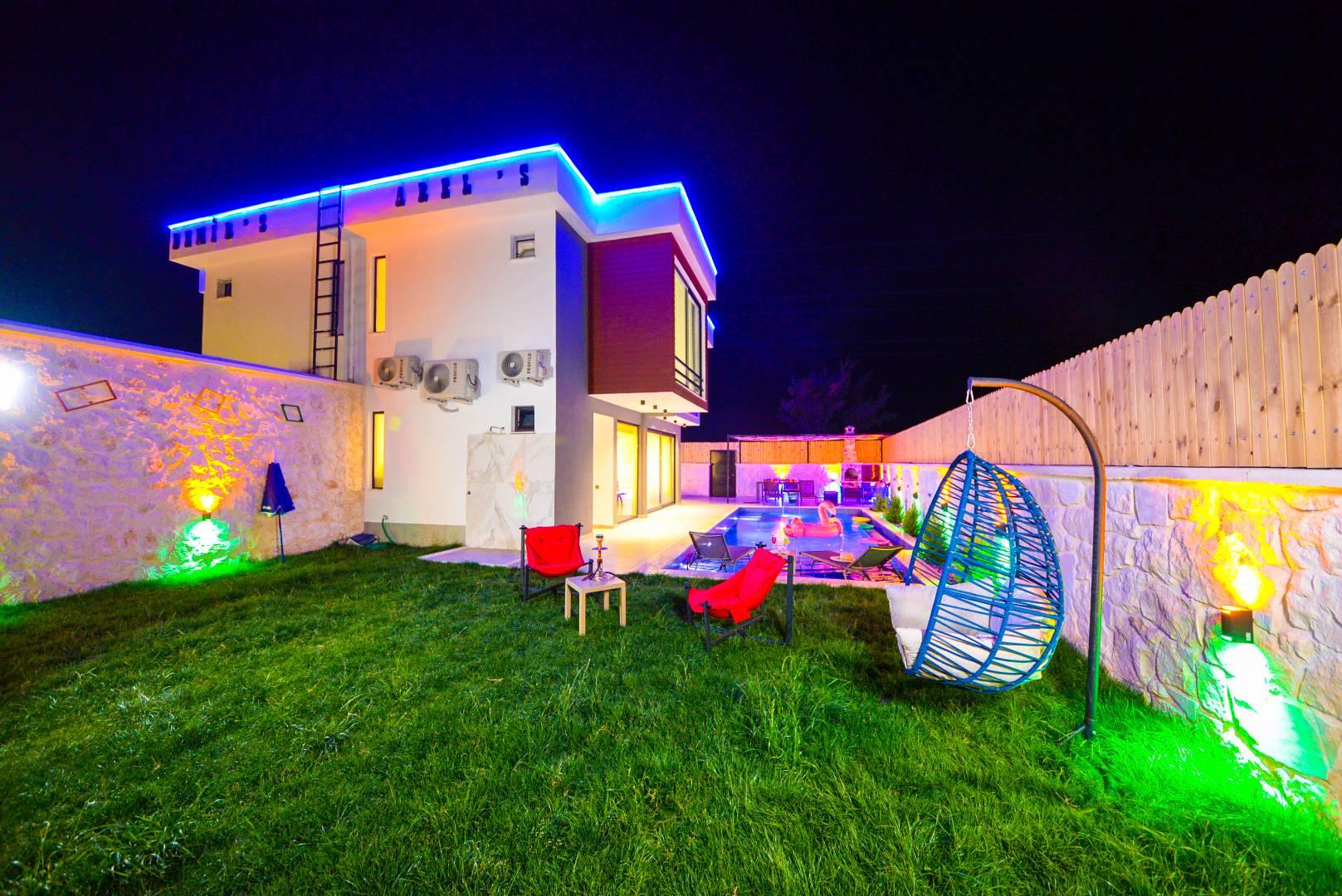 Kaş Ağullu'da Gözlerden Uzak, Özel Havuzlu, Modern Villa-40469