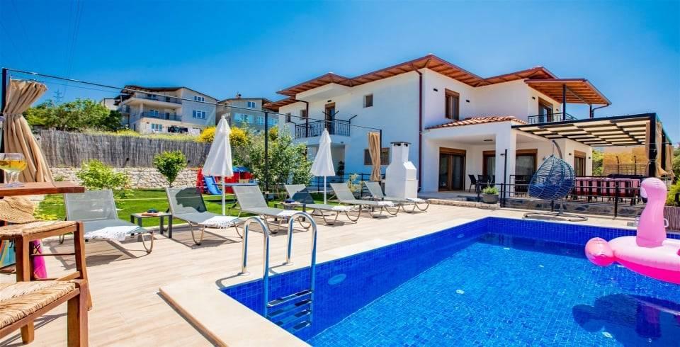 Kaş Ağullu'da Muhteşem Doğada, Çocuk Oyun Alanlı, Lüks Villa-40096