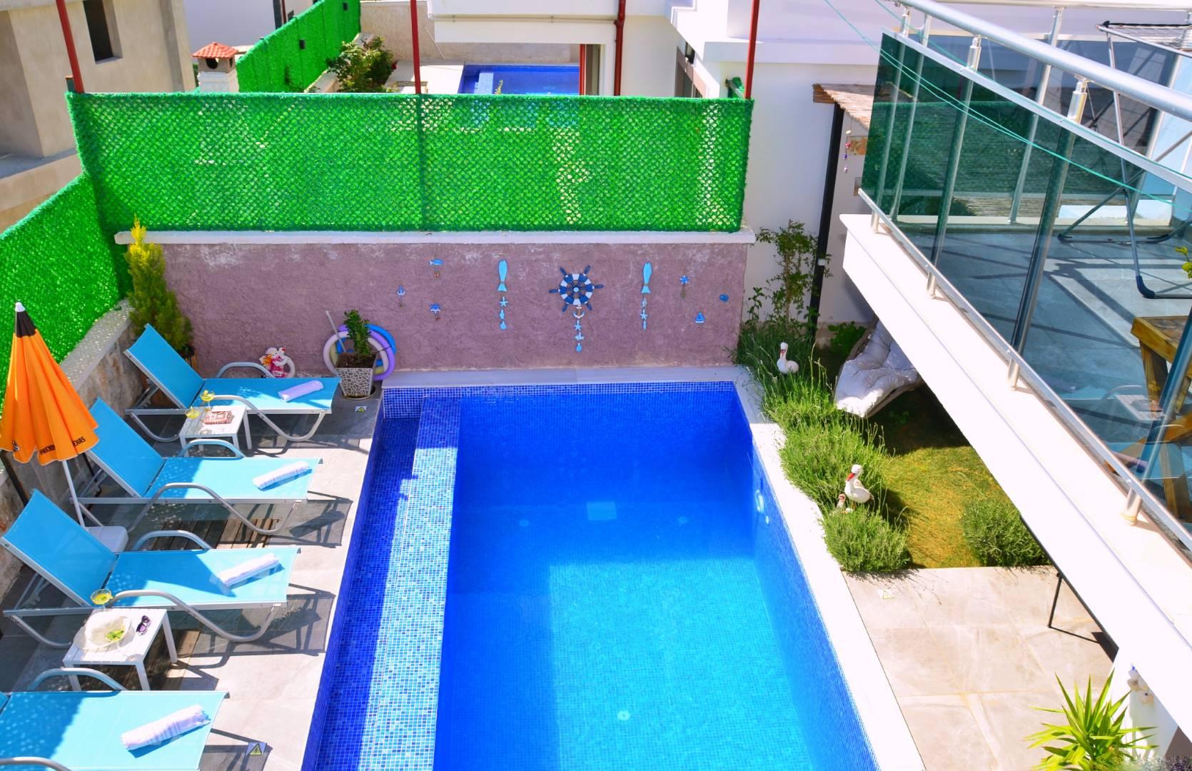 Kaş Andifli'de Sakin Konumda, Özel Havuzlu, Modern Tasarımlı Villa -35872