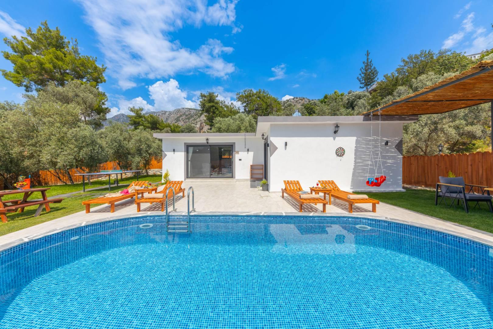 Kaş Aklar'da Huzurlu Doğada, Özel Havuzlu, Jakuzili Villa-42787