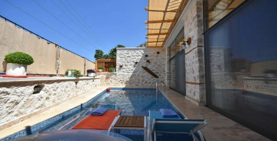Kaş Bezirgan'da Doğa İçerisinde, Özel Havuzlu, Konforlu Villa-40425