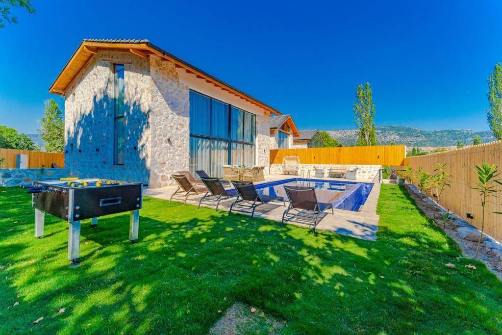 Kaş Bezirgan'da Doğa İle İç İçe, Özel Havuzlu, Bahçeli Villa-43870