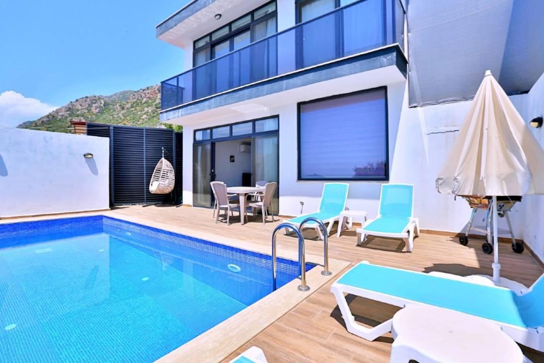 Kaş Bezirgan'da Doğa Manzaralı, Özel Havuzlu, Jakuzili Villa-43648