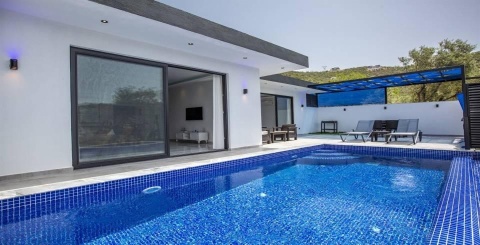 Kaş Bezirgan'da Enfes Doğada, Özel Havuzlu ve Jakuzili, Balayı Villası-40414