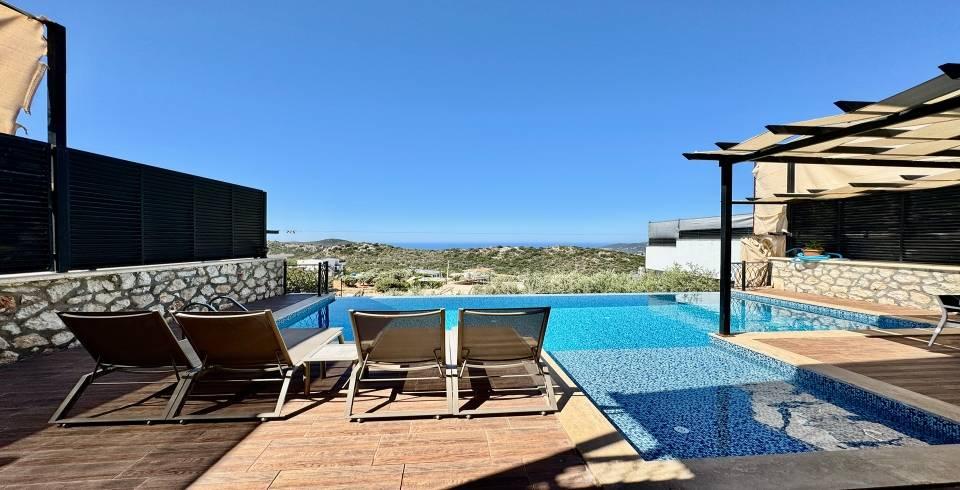 Kaş Bezirgan'da Merkeze Yakın, Özel Havuzlu, 2+1 Konforlu Villa-40490