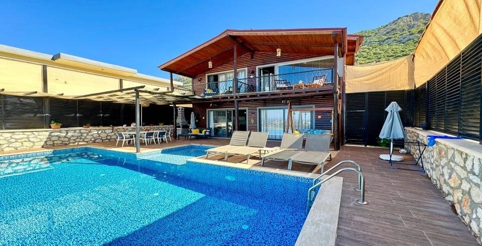 Kaş Bezirgan'da Merkeze Yakın, Özel Havuzlu, 2+1 Konforlu Villa