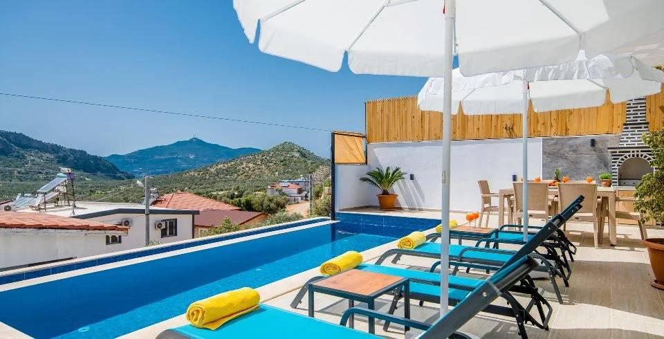 Kaş Bezirgan'da Modern Tasarımlı, Özel Havuzlu, Jakuzili Villa-41469