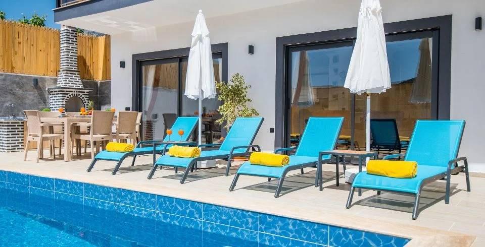 Kaş Bezirgan'da Modern Tasarımlı, Özel Havuzlu, Jakuzili Villa-41469