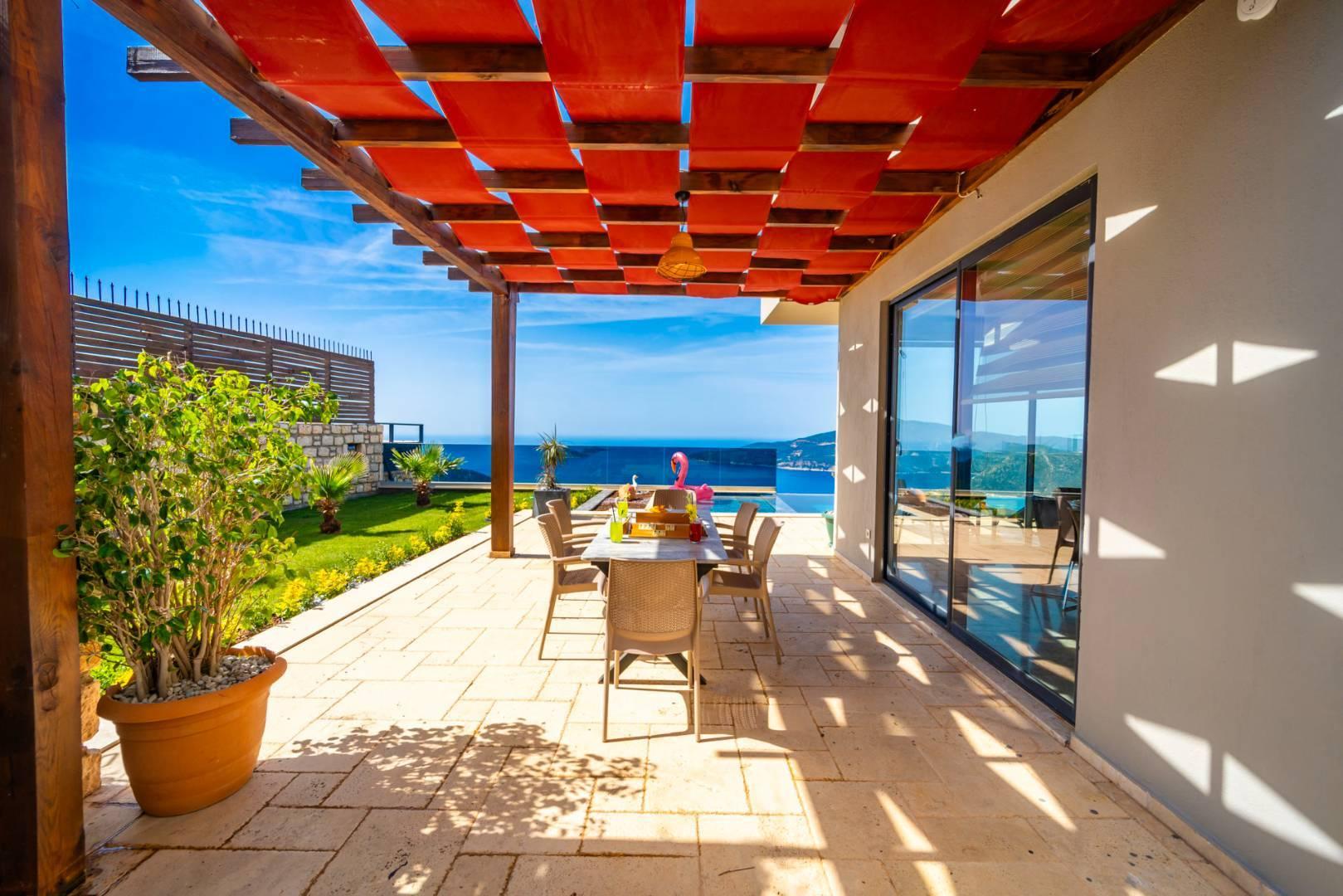 Kaş Bezirgan'da Nezih Konumda, Özel Havuzlu, Olanaklı Villa-41154