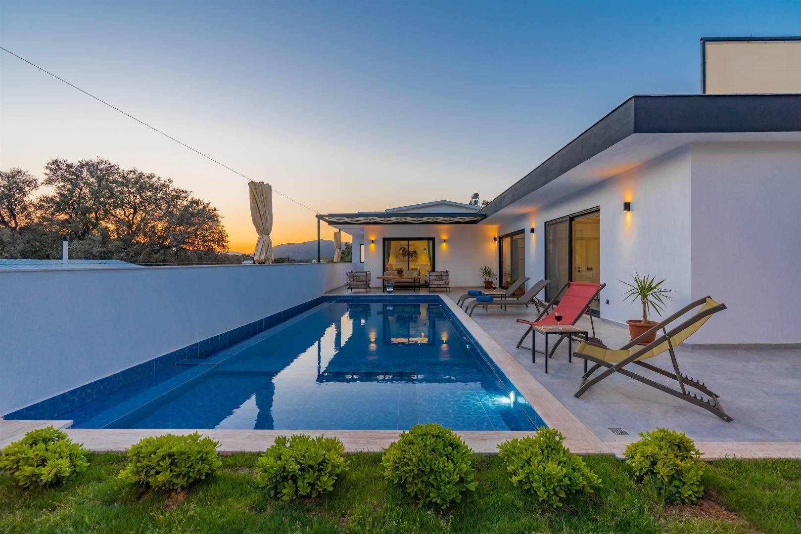 Kaş Bezirgan'da Sakin Konumda, Özel Havuzlu, Bahçeli Villa-41801