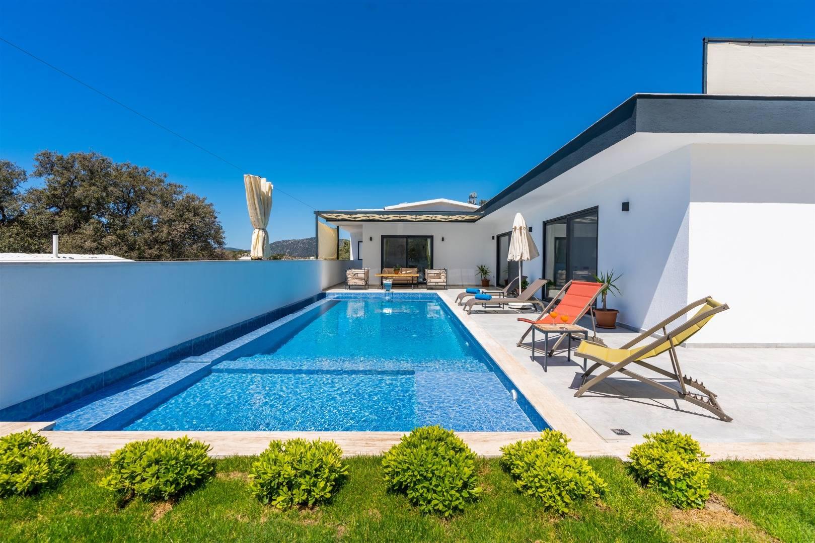 Kaş Bezirgan'da Sakin Konumda, Özel Havuzlu, Bahçeli Villa-41801