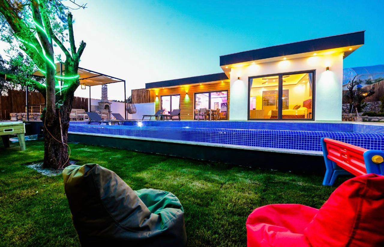 Kaş Çavdır'da Çocuk Oyun Alanlı, Özel Havuzlu, Korunaklı Villa