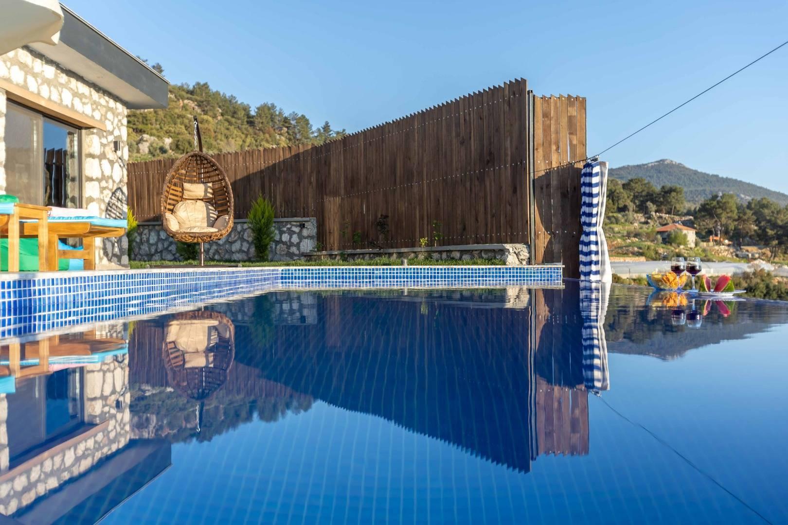 Kaş Aklar'da Doğayla Baş Başa, Özel Havuzlu, Modern Villa-41043