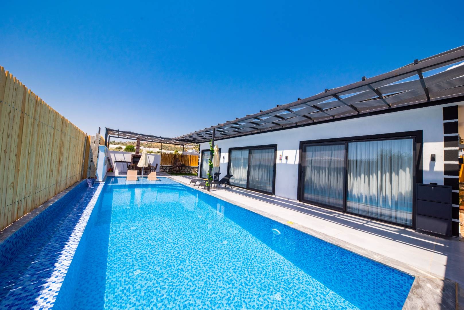 Kaş Çavdır'da Göz Alıcı Doğada, Özel Havuzlu, Konforlu Villa