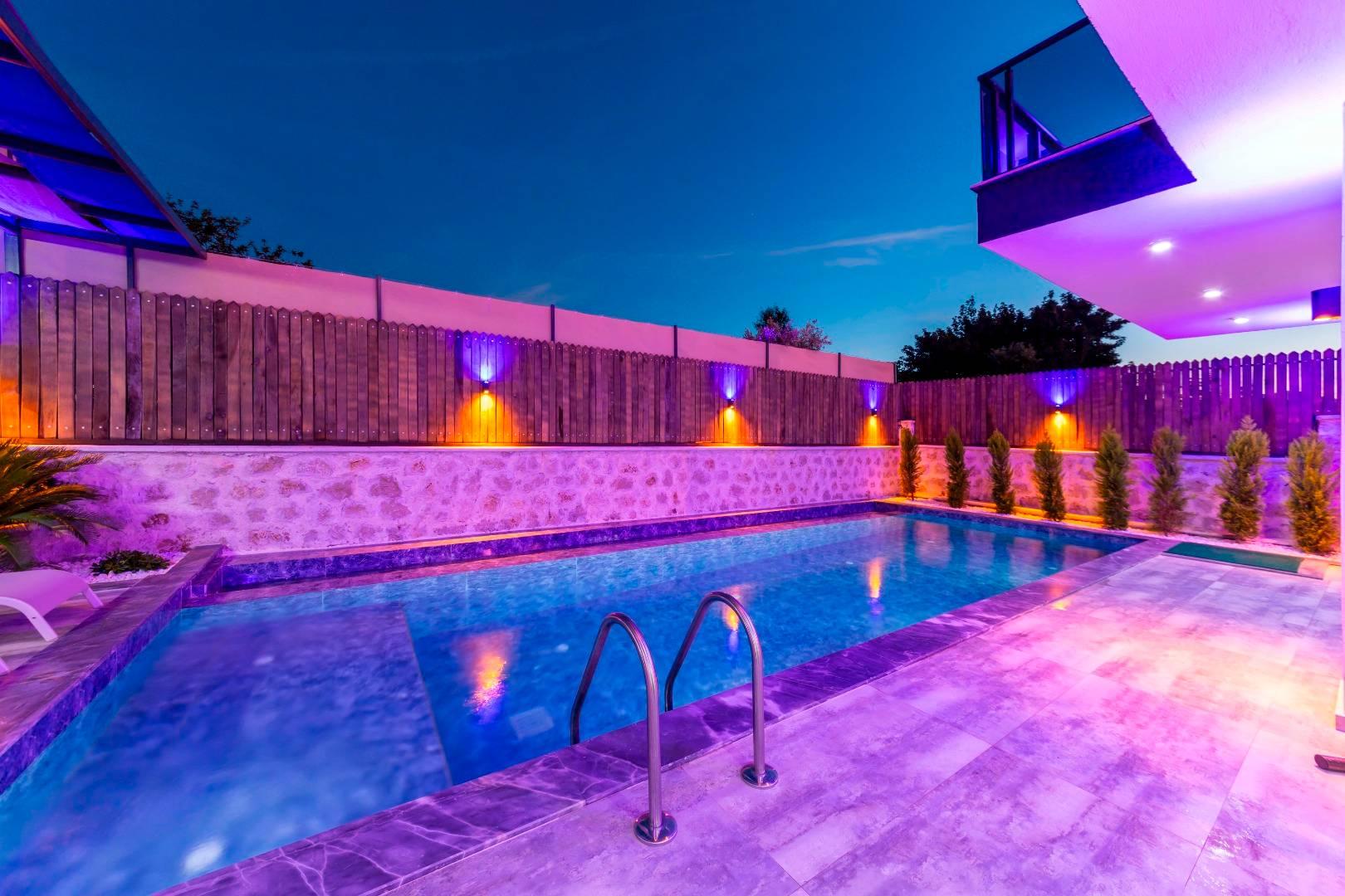 Kaş Çavdır'da Müthiş Doğada, Özel Havuzlu, Konforlu Villa-42915