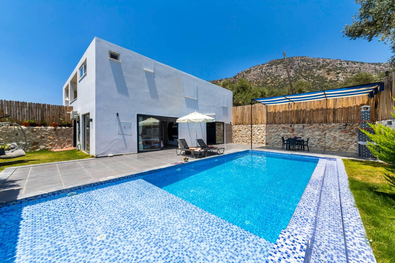 Kaş Çayköy'de Balayı Çiftlerine Uygun, Özel Havuzlu, İkiz Villa-41639