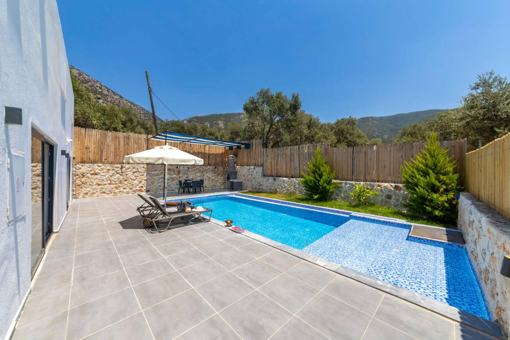 Kaş Çayköy'de Balayı Çiftlerine Uygun, Özel Havuzlu, İkiz Villa-41639