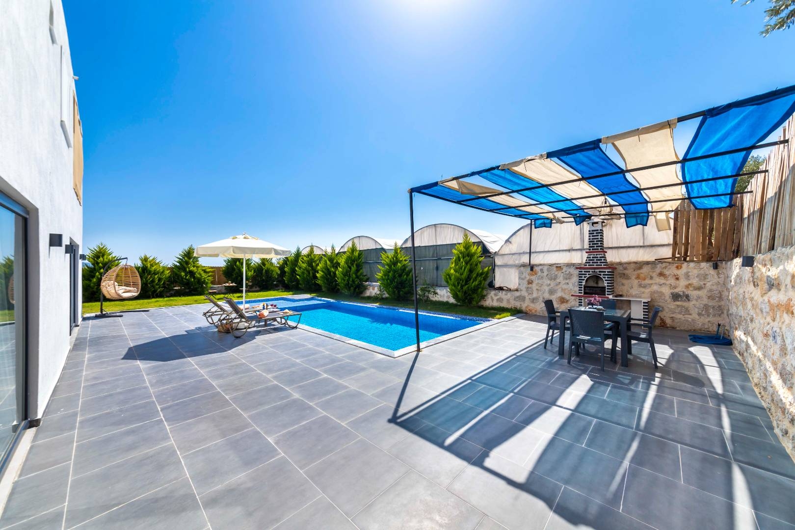 Kaş Çayköy'de Balayı Çiftlerine Uygun, Özel Havuzlu, Şık Villa