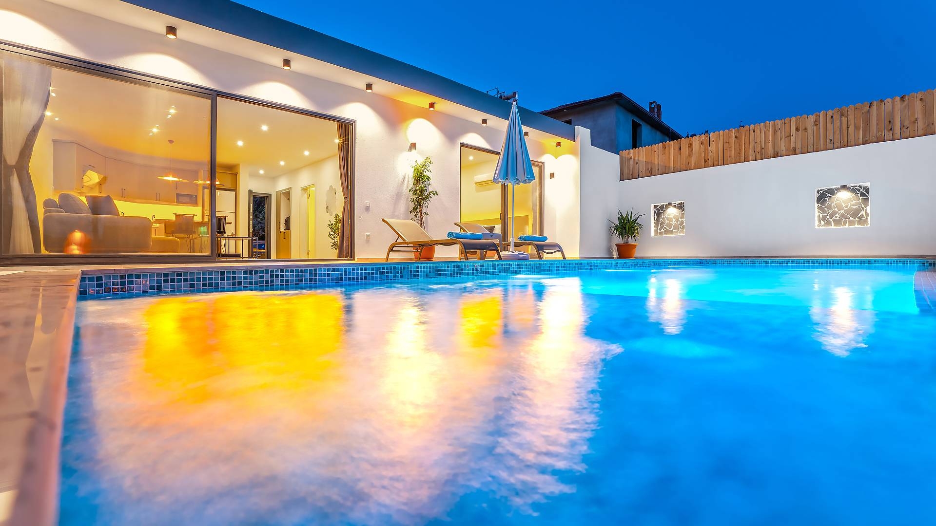 Kaş Çayköy'de Benzersiz Doğada, Özel Havuzlu, Jakuzili, Tatil Villası