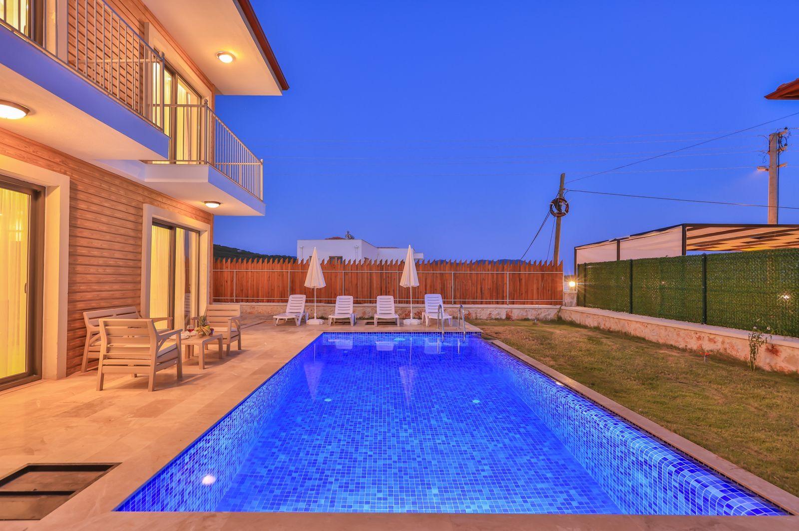 Kaş Andifli'de Çekirdek Ailelere Uygun, Özel Havuzlu, Lüks Villa-39319