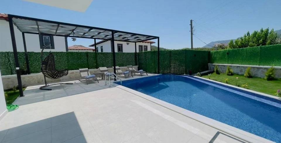 Kaş Andifli'de Elverişli Konumda, Özel Havuzlu, 3+1 Villa