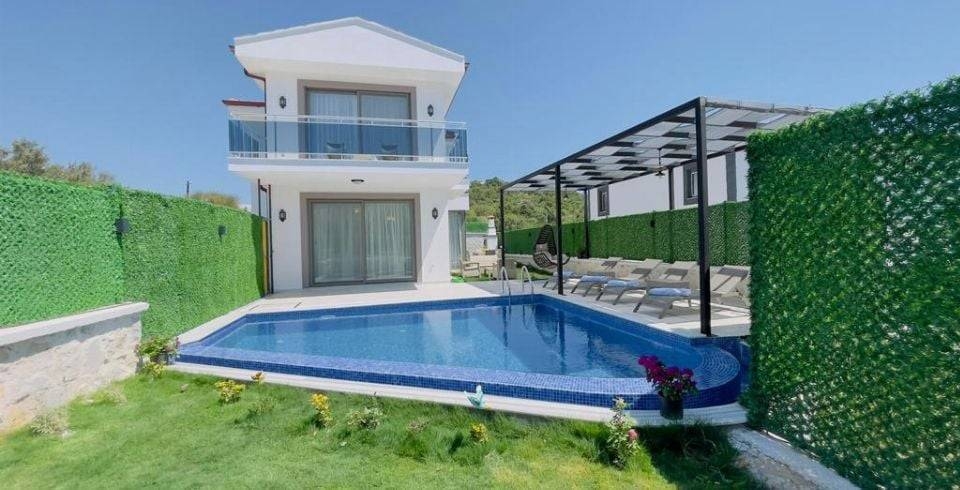 Kaş Andifli'de Elverişli Konumda, Özel Havuzlu, 3+1 Villa