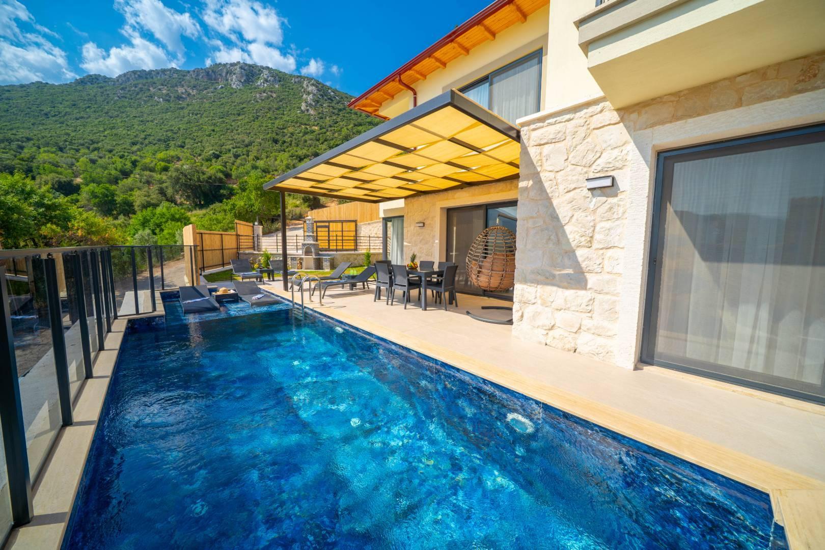 Kaş Çukurbağ'da Huzurlu Doğada, Özel Havuzlu, Jakuzili Villa-43641