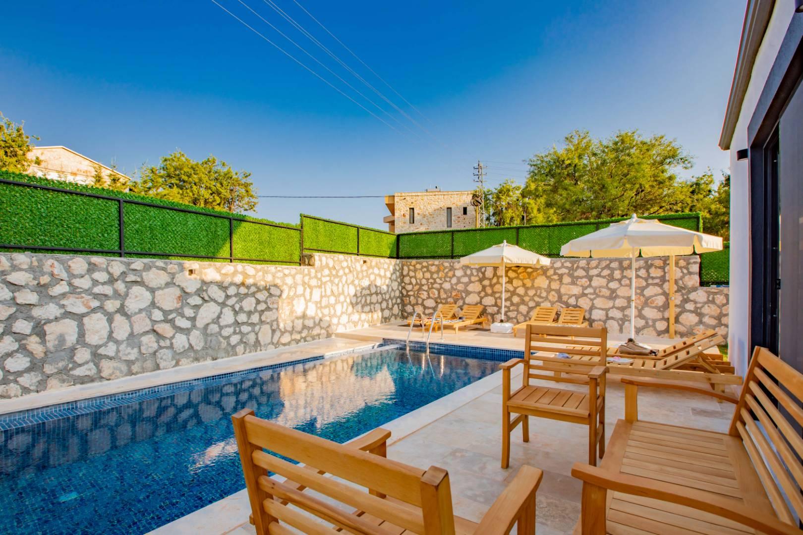 Kaş Andifli'de Şehrin Gürültüsünden Uzakta, Özel Havuzlu, Şık Villa-41280