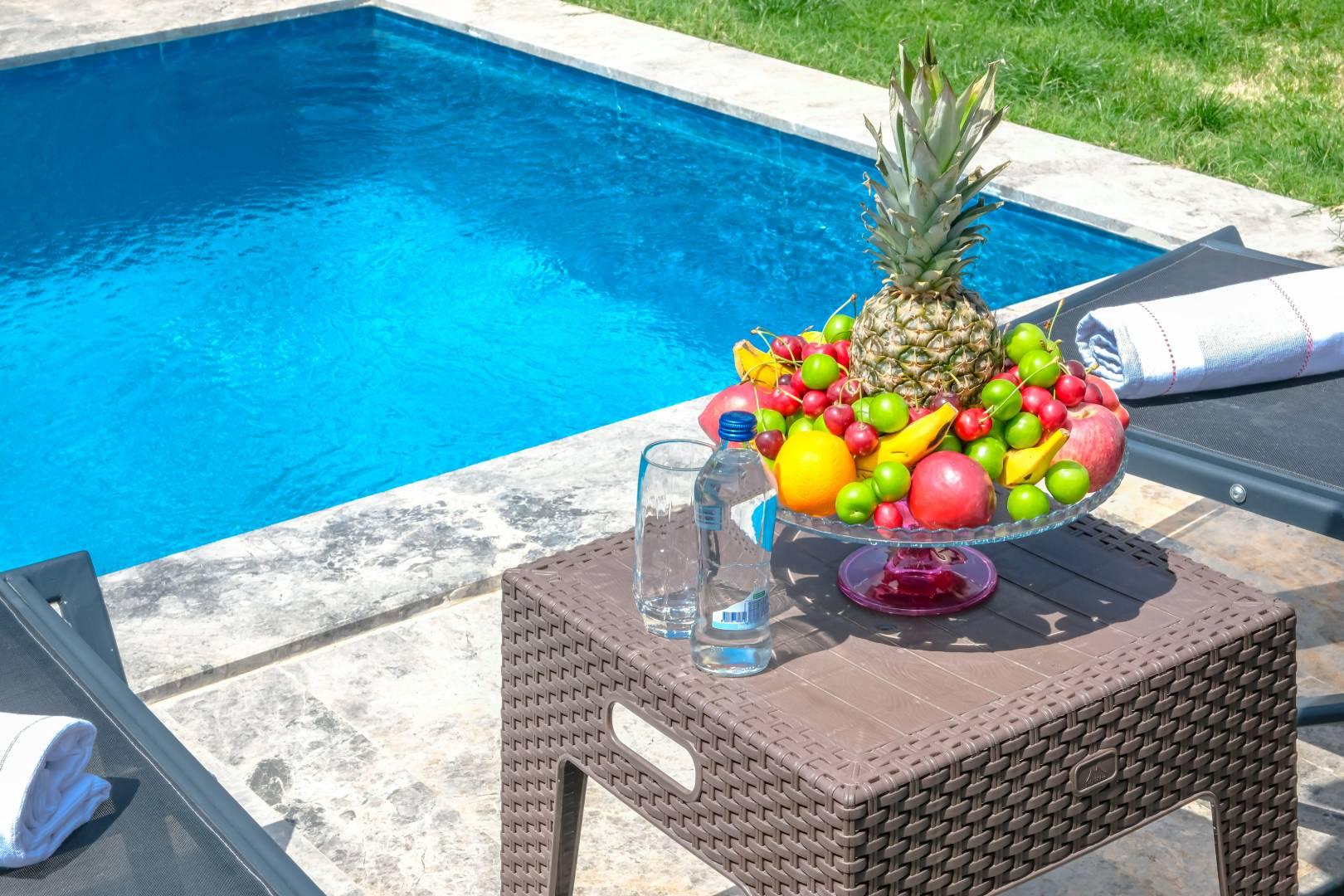 Kaş Andifli'de Yeşillikler İle Dolu Doğada, Özel Havuzlu, Şık Villa-38750