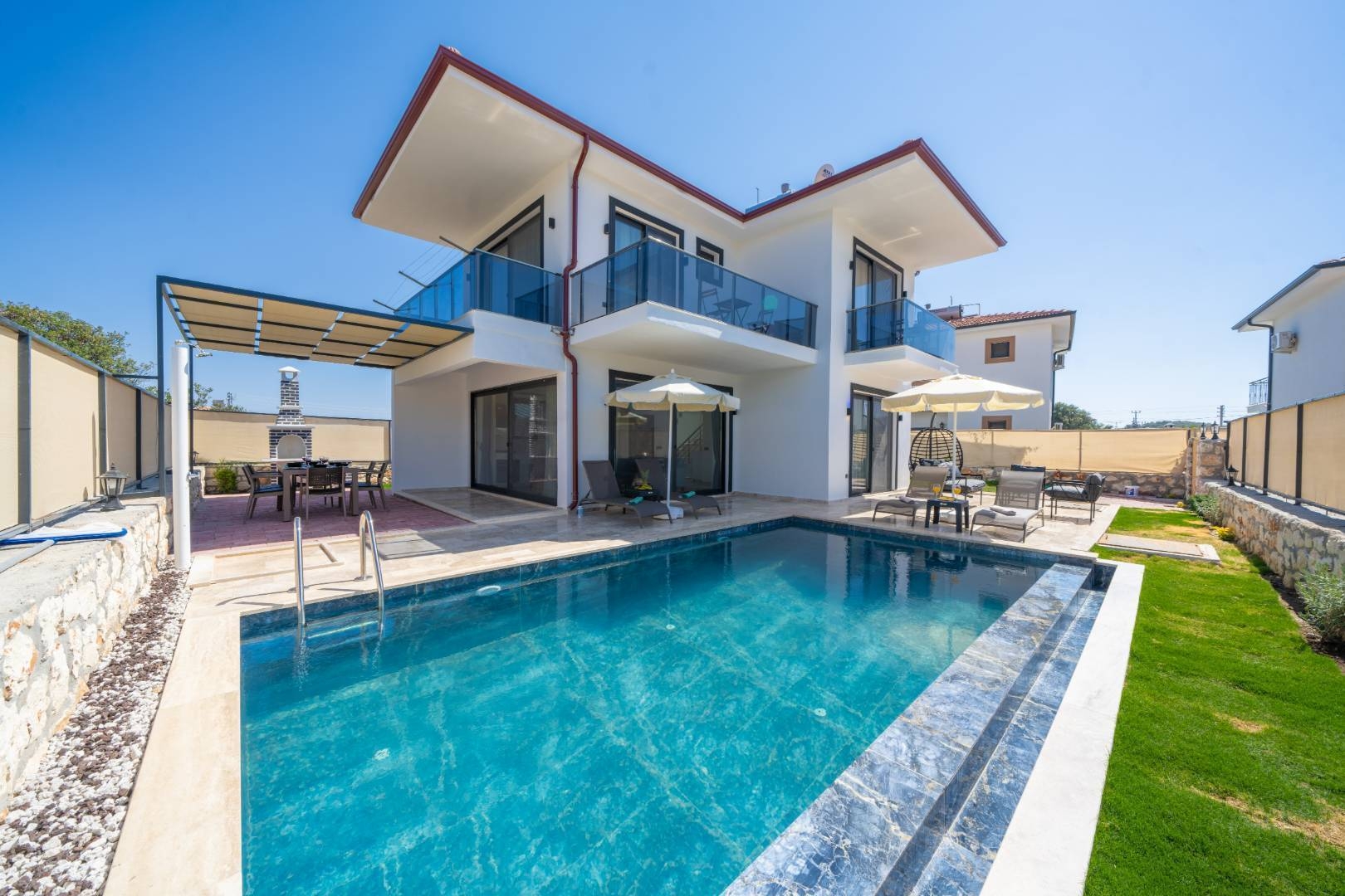 Kaş Andifli'de Yeşilliklerle Dolu Doğada, Özel Havuzlu, Modern Villa