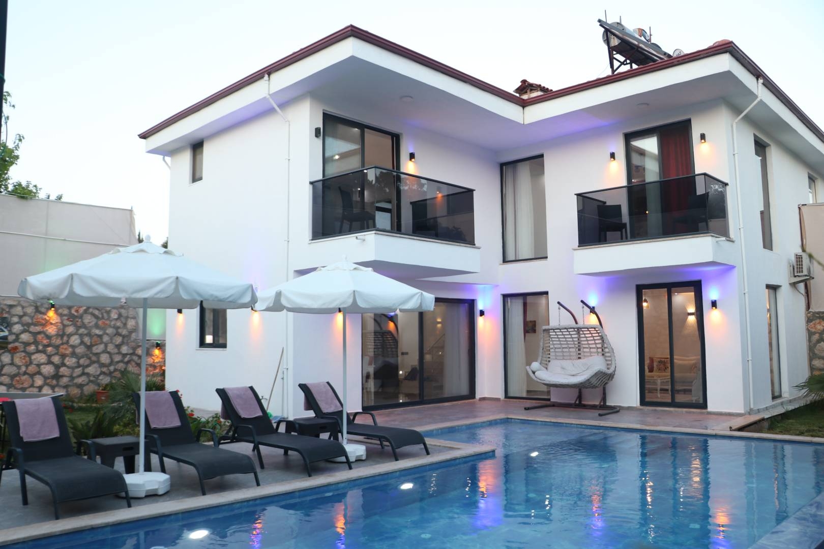 Kaş Gelemiş'te Sakin Konumda, Özel Havuzlu, 4 Kişilik Villa