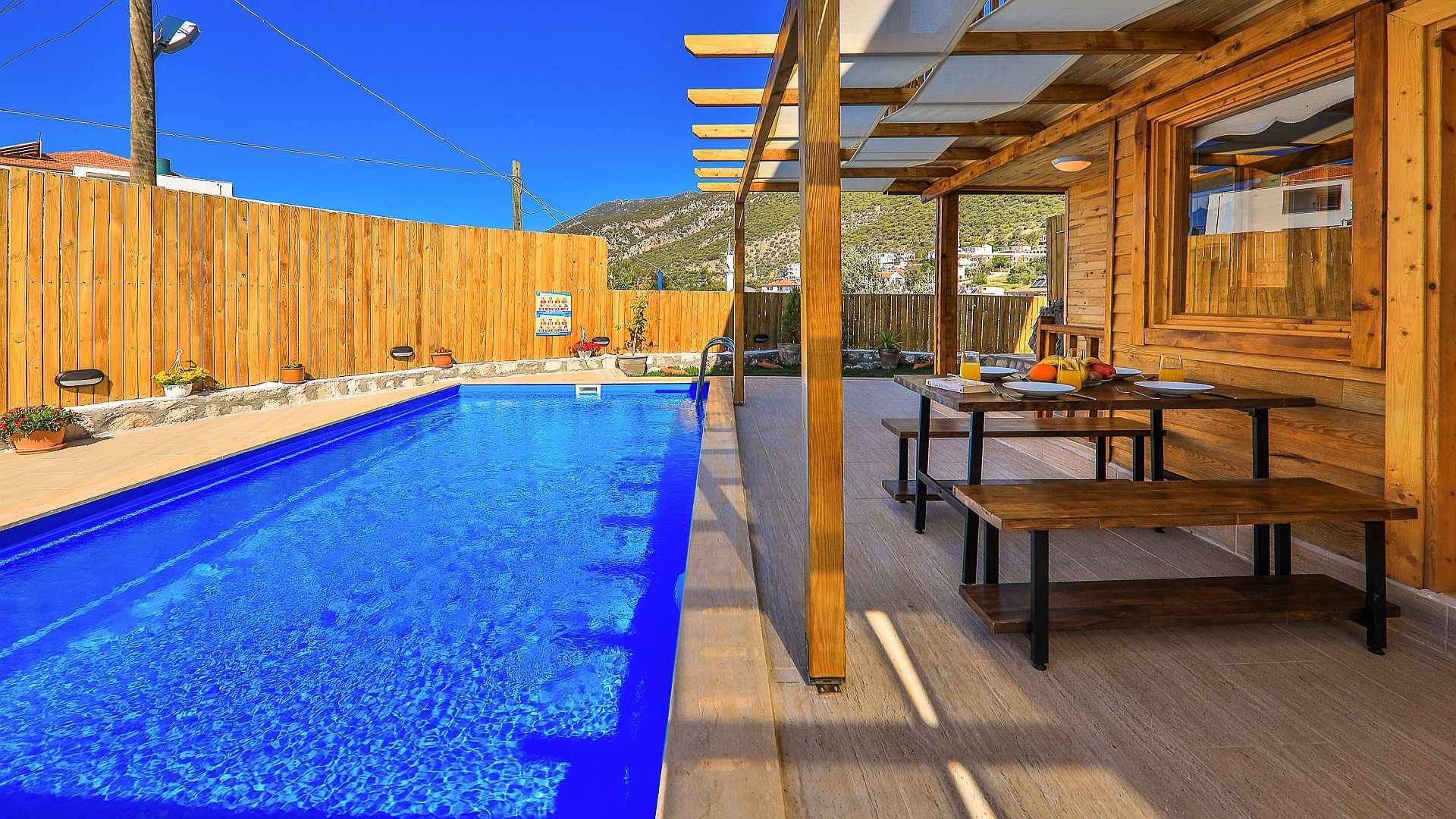 Kaş Gökçeören'de Sakin Konumda, Özel Havuzlu, Ferah Villa-43838