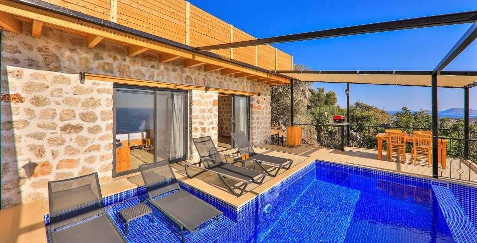Kaş Gökseki'de Enfes Deniz Manzaralı, Özel Havuzlu, Kiralık Villa