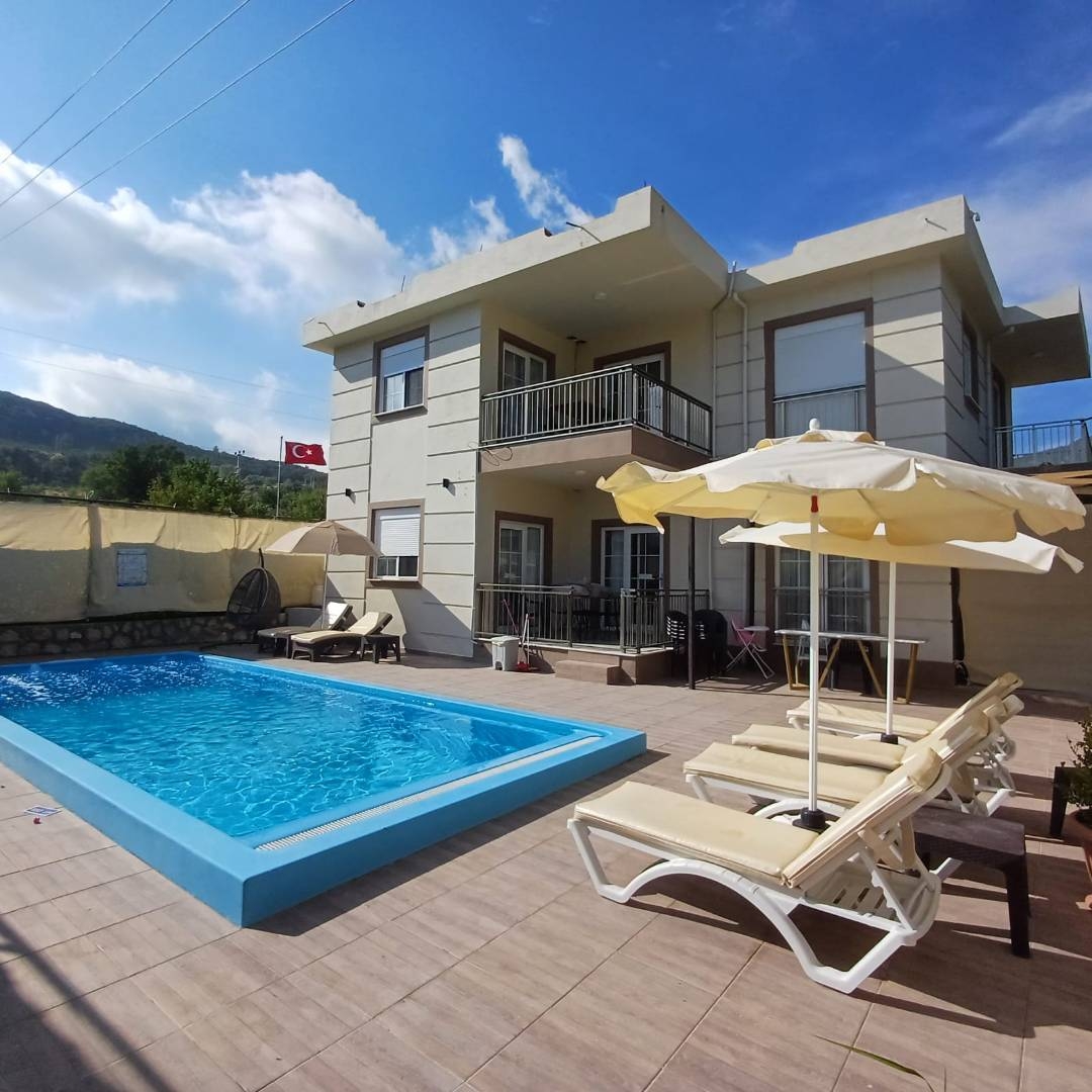 Kaş İkizce'de Geniş Ailelere Uygun, Özel Havuzlu, Kiralık Villa