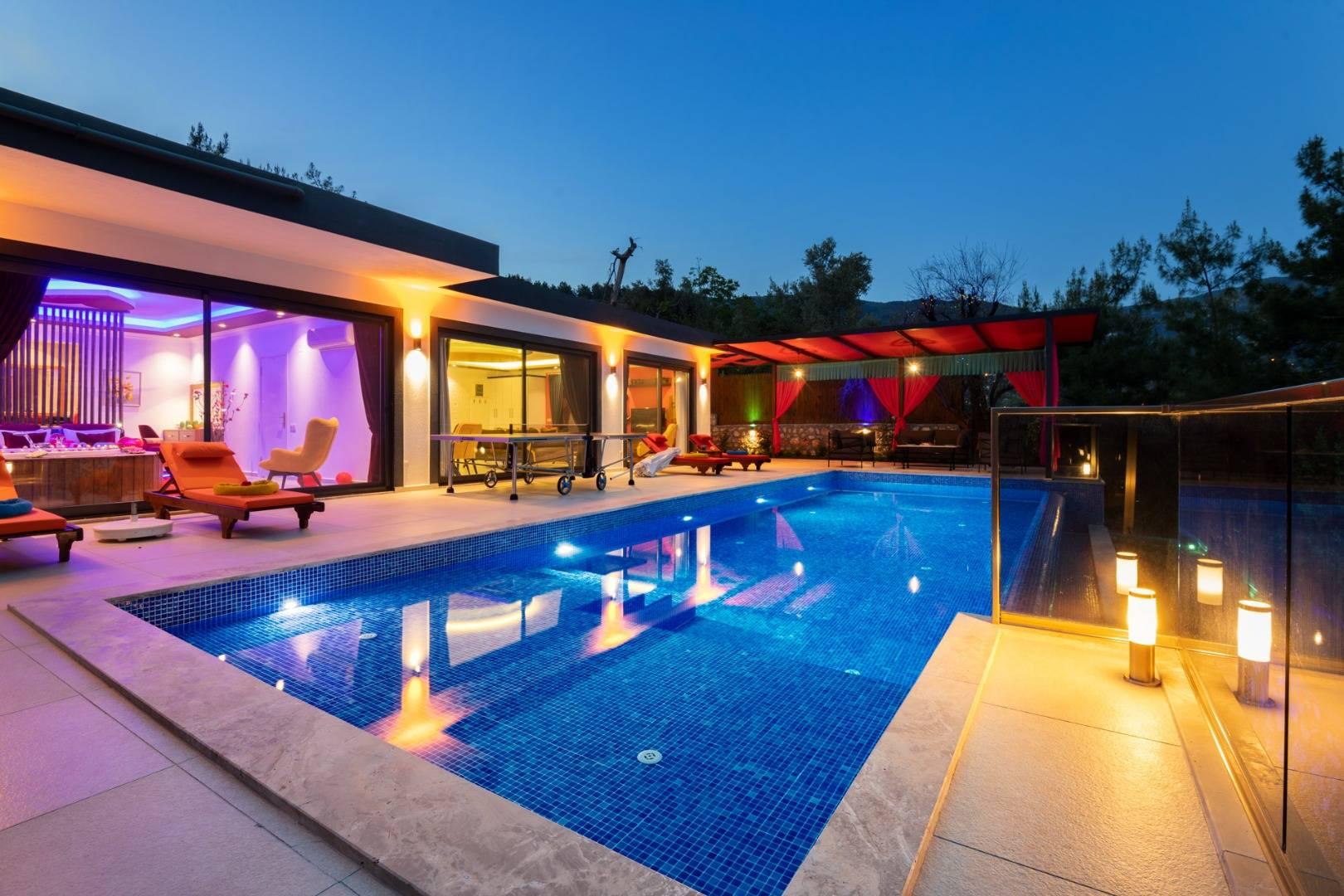 Kaş İslamlar'da Balayı Çiftlerine Uygun, Özel Havuzlu, Şık Villa-41188