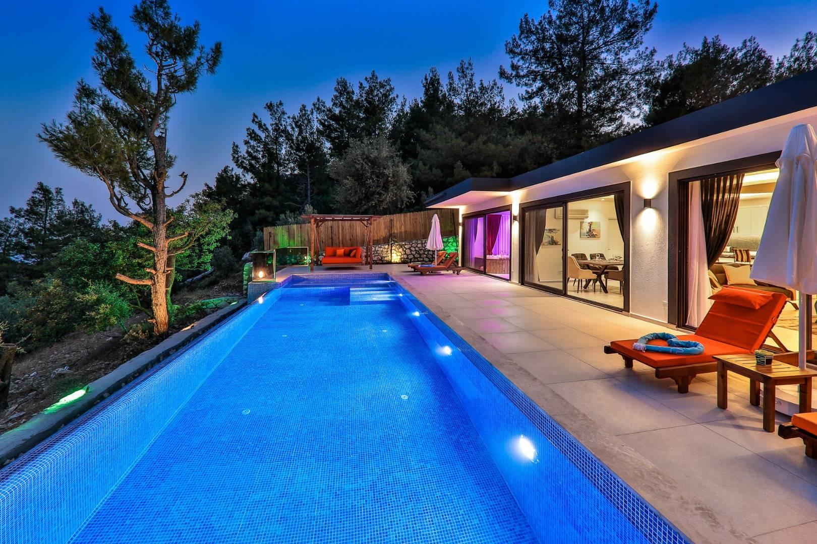 Kaş İslamlar'da Balayı Çiftlerine Uygun, Özel Havuzlu, Şık Villa-41188