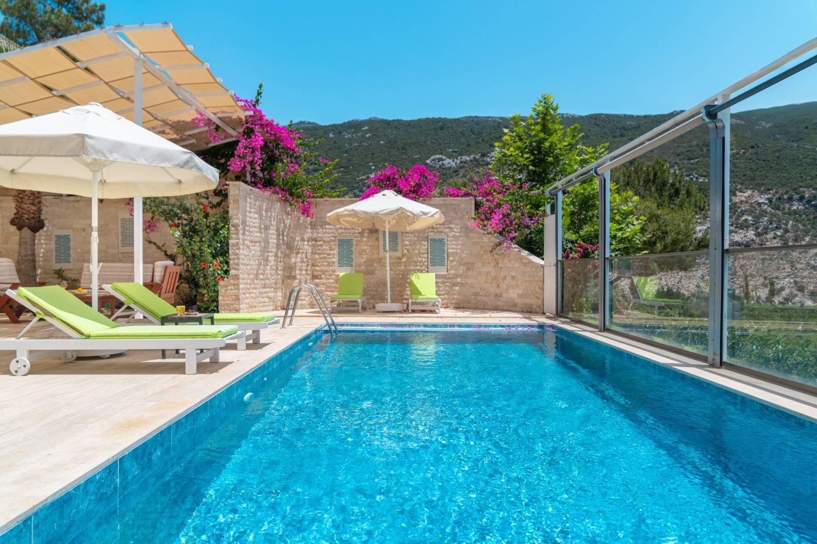 Kaş İslamlar'da Çekirdek Ailelere Uygun, Özel Havuzlu, İkiz Villa-43839