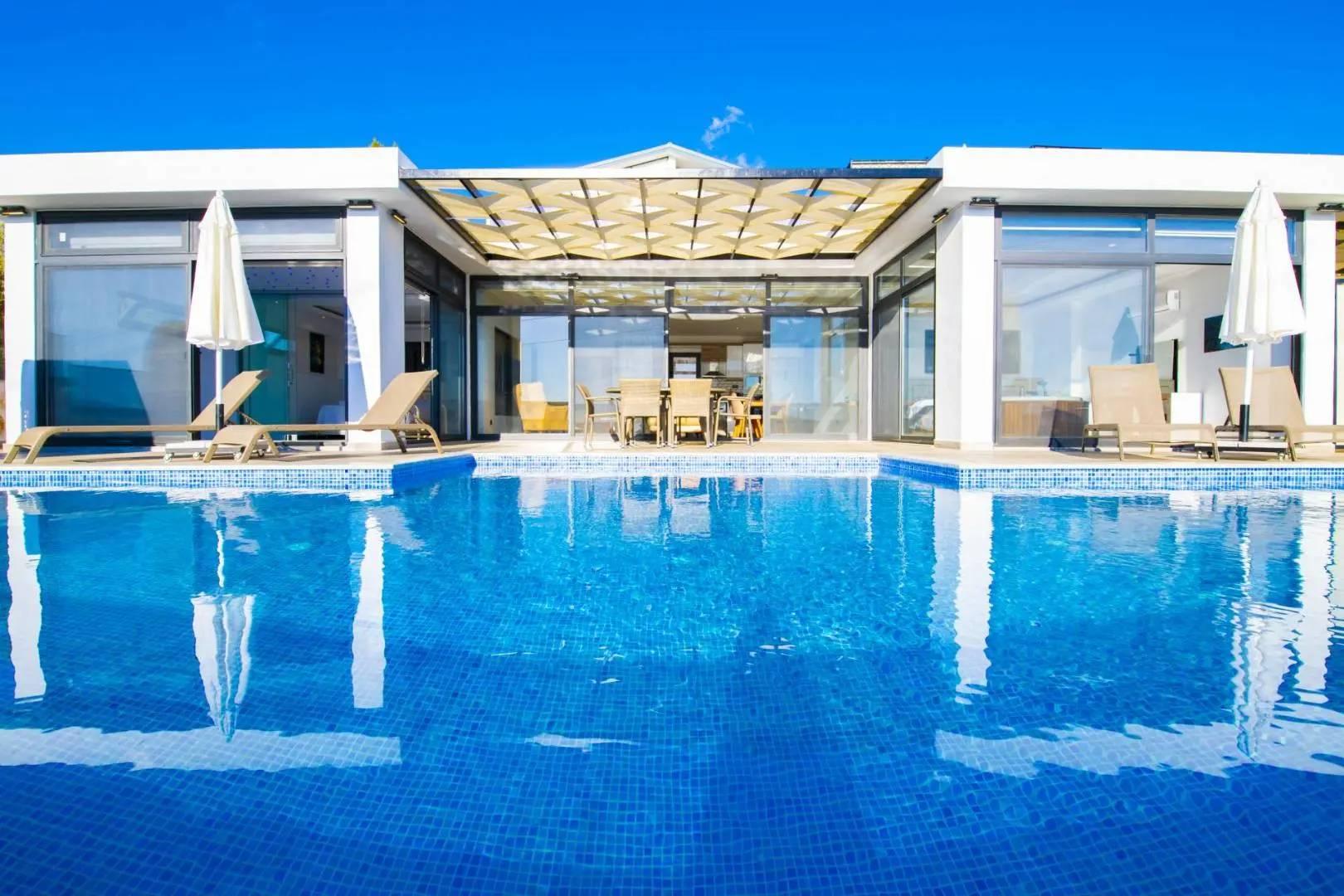 Kaş İslamlar'da Çekirdek Ailelere Uygun, Özel Havuzlu, Şık Villa-43938