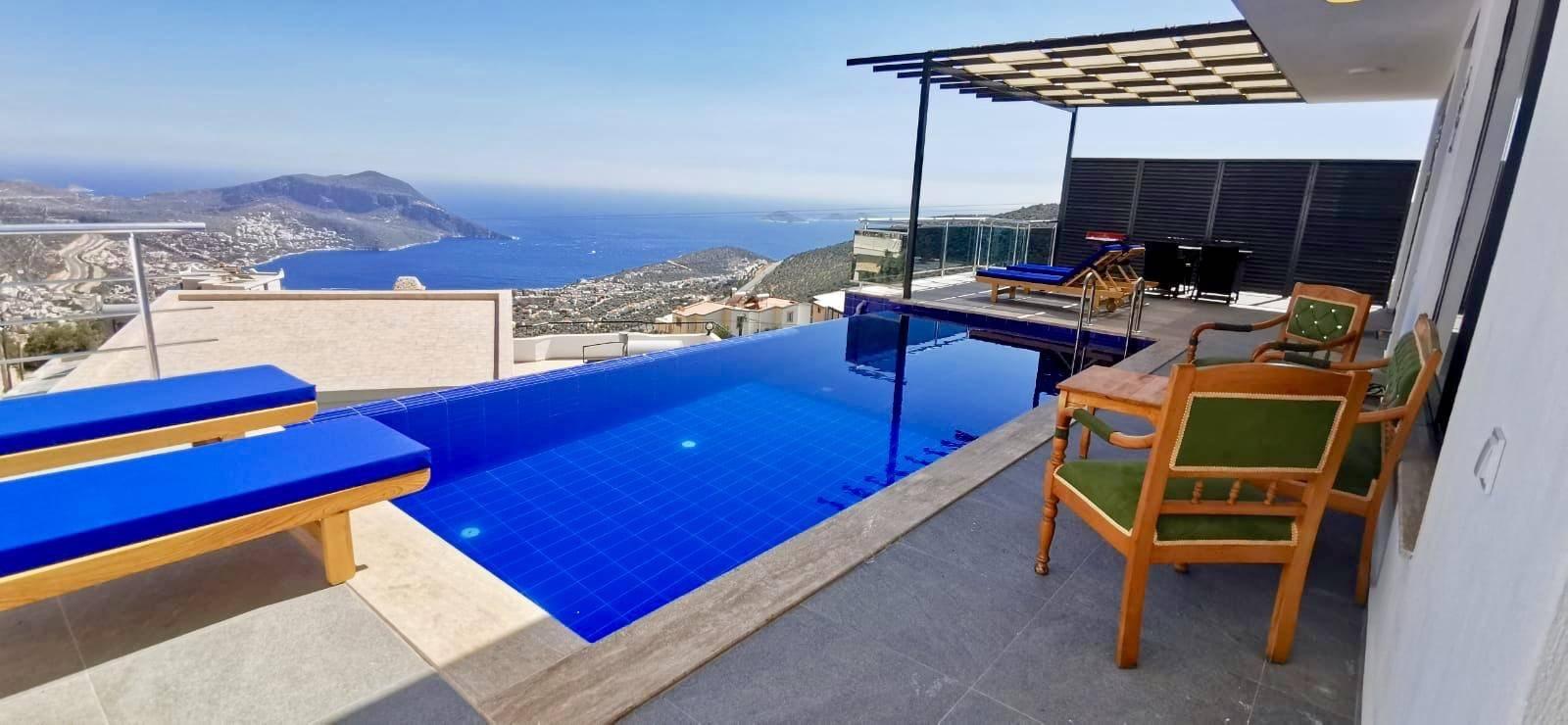 Kaş İslamlar'da Deniz Manzaralı, Özel Havuzlu, Jakuzili Villa-42928