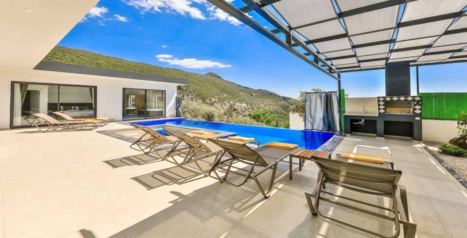Kaş İslamlar'da Doğa İçerisinde, Özel Havuzlu, Şık Kiralık Villa-39985