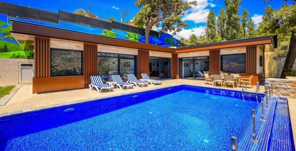 Kaş İslamlar'da Doğa Manzaralı, Özel Havuzlu, 4 Kişilik Villa