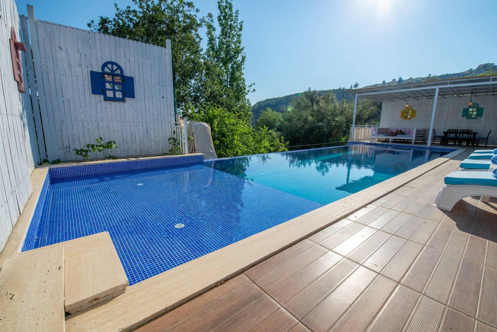 Kaş İslamlar'da Doğa Manzaralı, Özel Havuzlu, Tatil Villası-43863