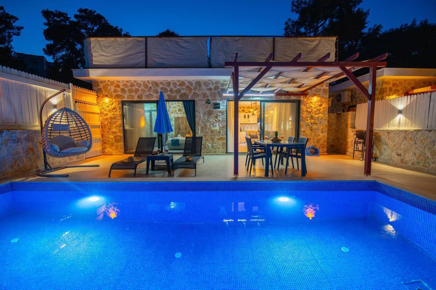 Kaş İslamlar'da Doğayla Baş Başa, Özel Havuzlu, 4 Kişilik Villa-41576