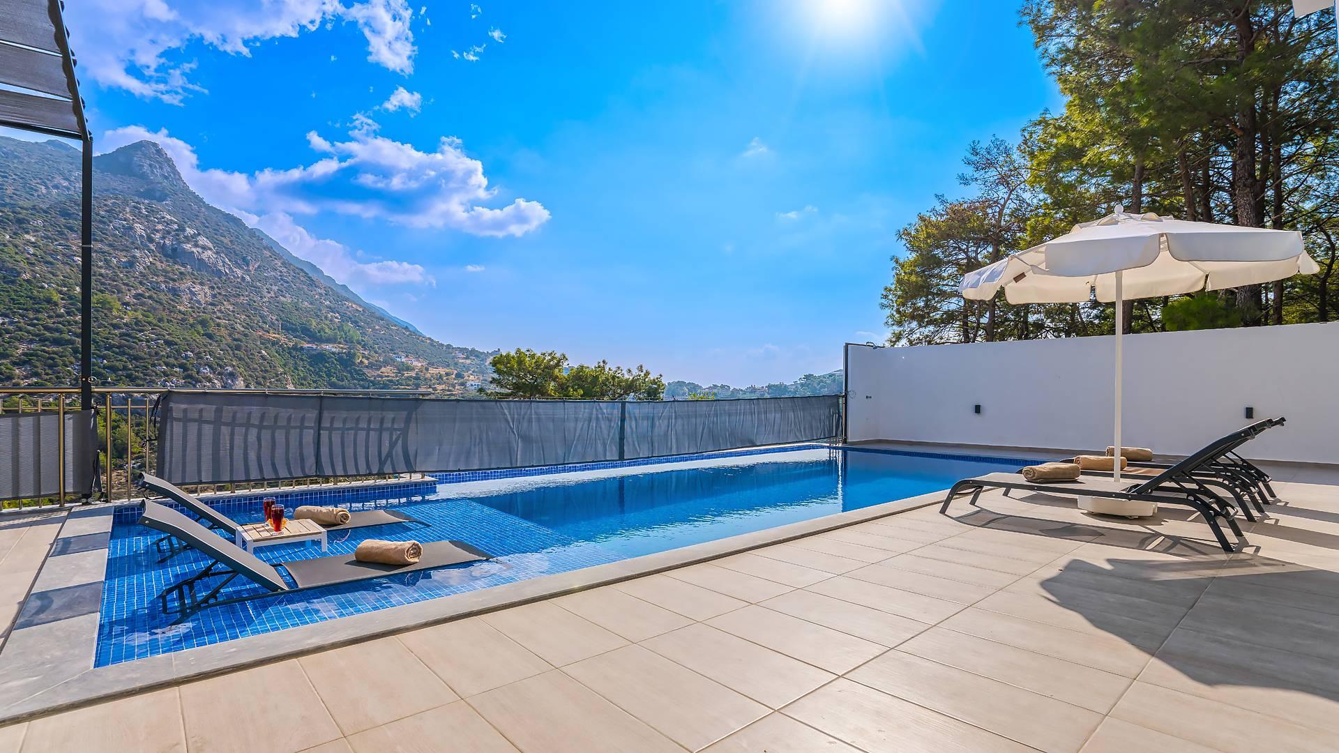Kaş İslamlar'da Doğayla Baş Başa, Özel Havuzlu, Jakuzili Villa-31893