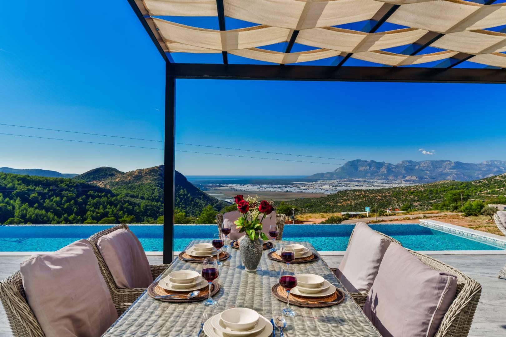 Kaş İslamlar'da Geniş Ailelere Uygun, Özel Havuzlu, Lüks Villa-43937