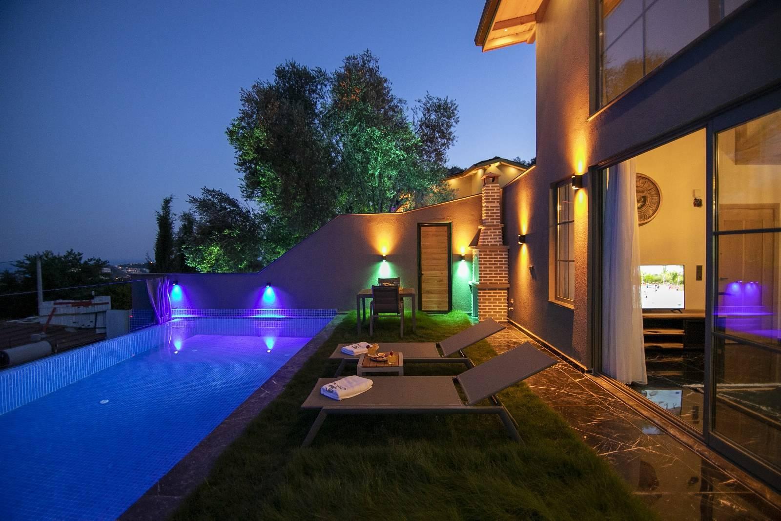 Kaş İslamlar'da Göz Alıcı Doğada, Özel Havuzlu, Balayı Villası-42976